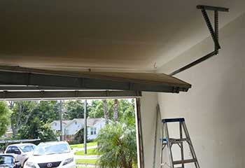 Garage Door Off Track | Milton MA Garage Door Off Track Near Milton Area