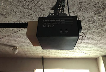 What’s The Best Type of Garage Door Opener for Me? | Garage Door Repair Waltham, MA